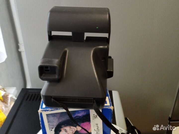 Плёночный фотоаппарат Polaroid