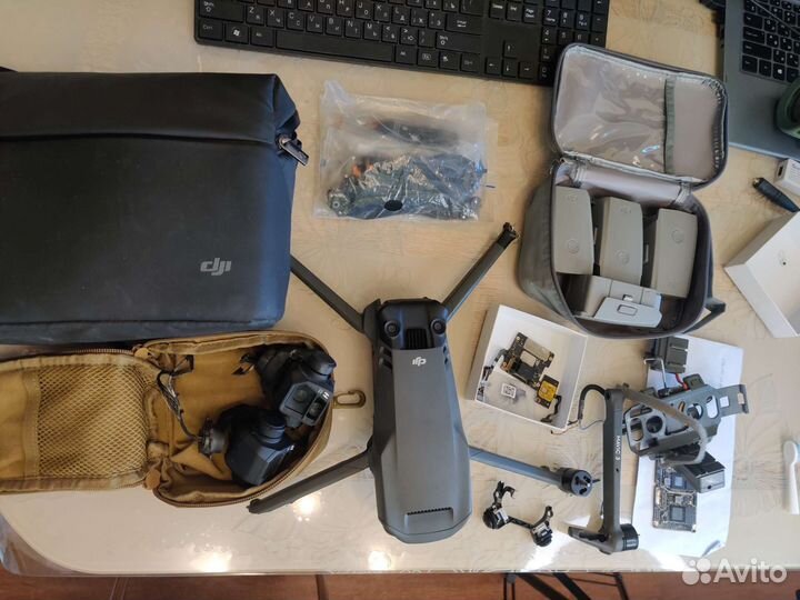DJI Mavic 3 целиком и на запчасти
