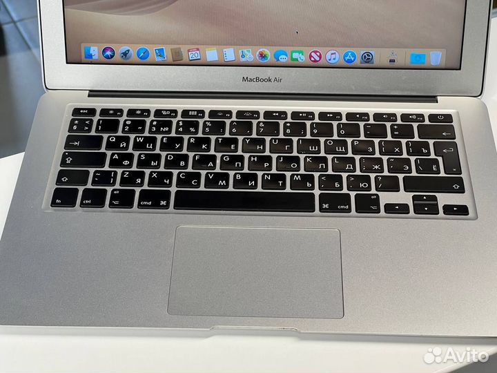 MacBook Air 2017 8gb 128gb