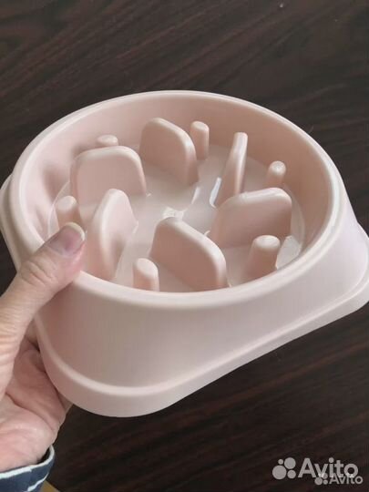 Миска для медленного кормления