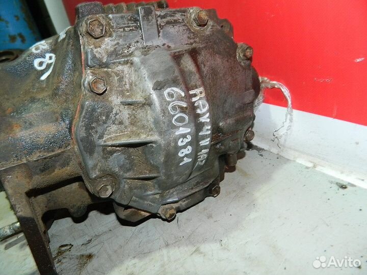 Раздатка Toyota Rav4 II 1AZ-FE