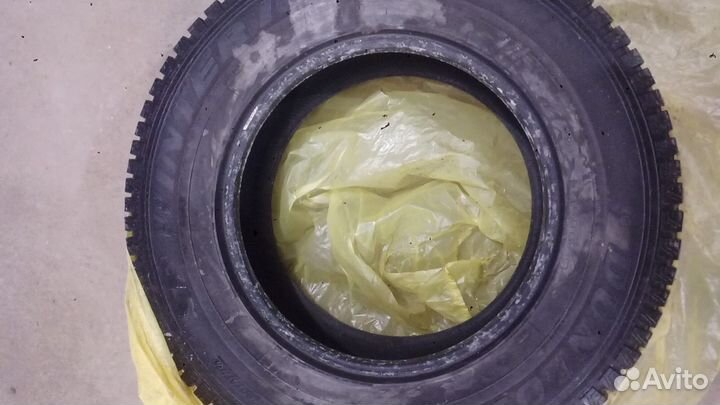 Dunlop SP Winter Ice 01 265/65 R17