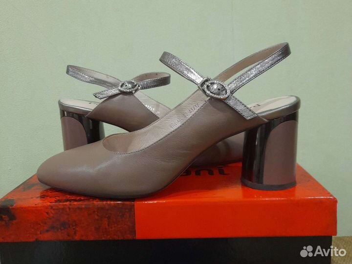 Туфли женские