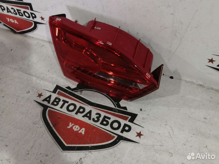 Фонарь внутренний левый Volkswagen Jetta 6 11-14