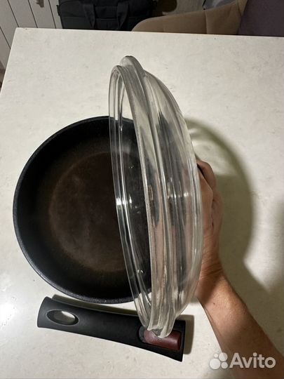 Сковорода с крышкой 26 см