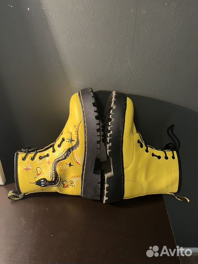 Dr. Martens Lair Cushion Soles