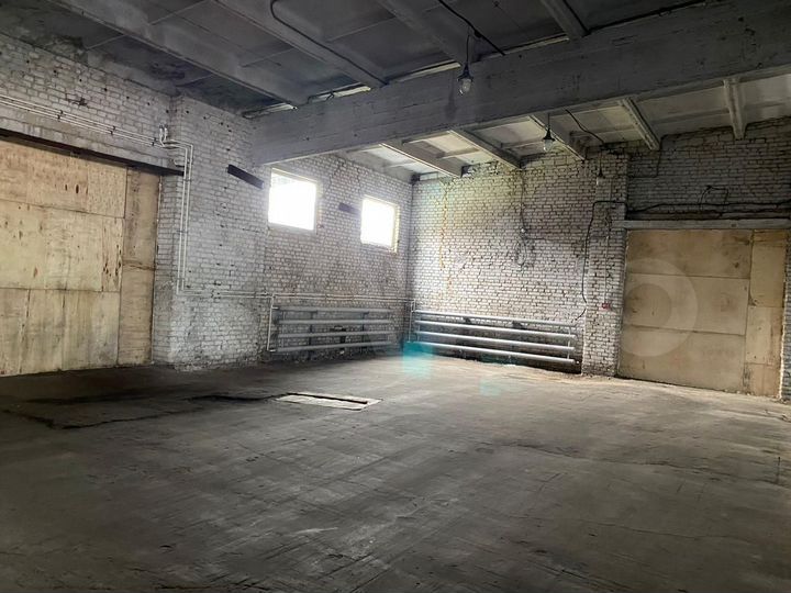 Склад, 700 м²