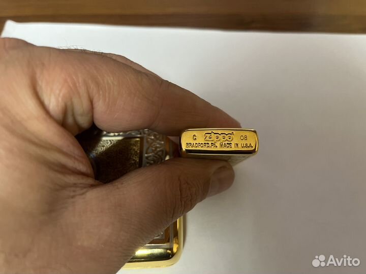 Зажигалка бензиновая zippo новый