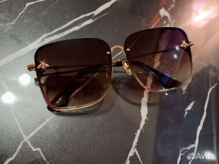 Солнцезащитные очки женские