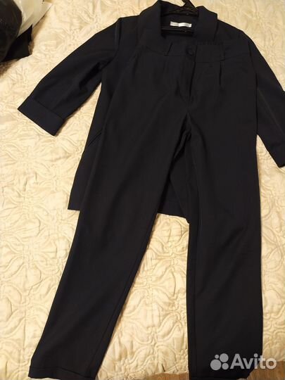 Школьный деловой костюм