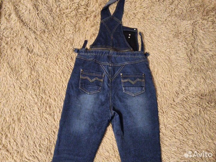 Джинсовый комбинезон для беременных на флисе