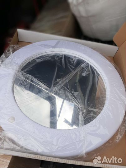 Зеркало с подсветкой