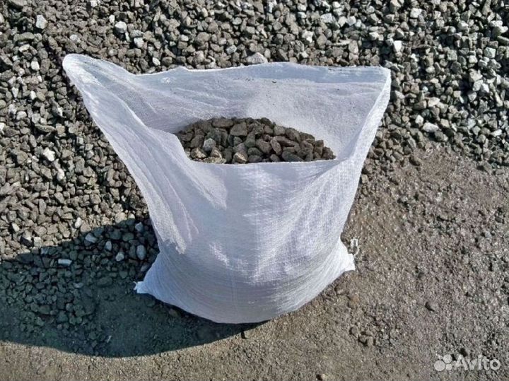 Отсев гранитный доставка от 20 мешков