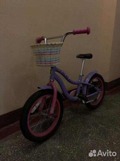 Продается велосипед Schwinn Lil Stardust