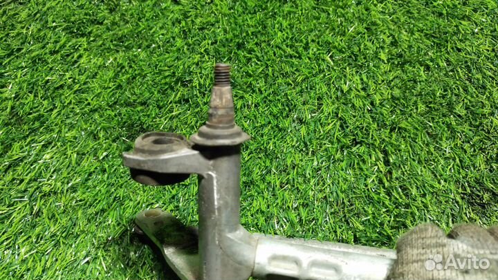 Трапеция стеклоочистителей Skoda Octavia