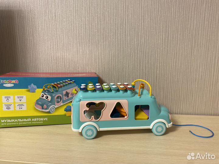 Развивающая игрушка- сортер Музыкальный автобус