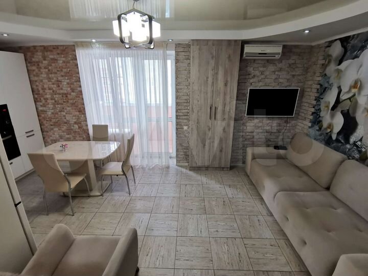 2-к. квартира, 57 м², 5/10 эт.