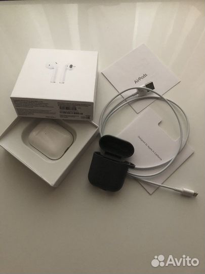 Кейс (оригинал) AirPods 2