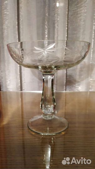 Старинная вазочка, креманка