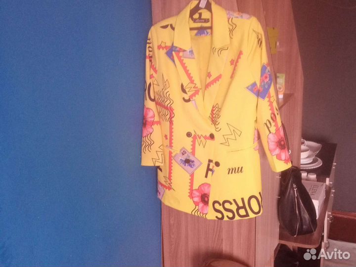 Пиджак женский