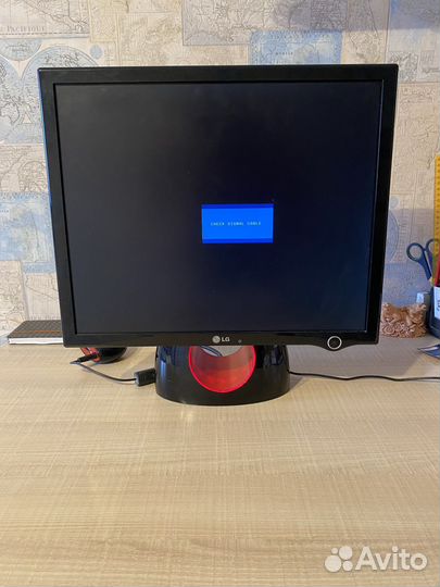 Монитор LG с подсветкой