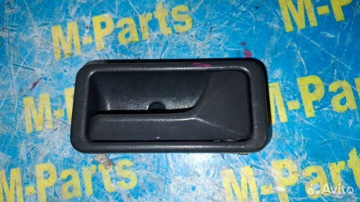 Ручка двери внутренняя передняя правая Mazda Mpv