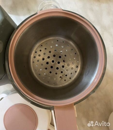 Пароварка блендер beaba babycook