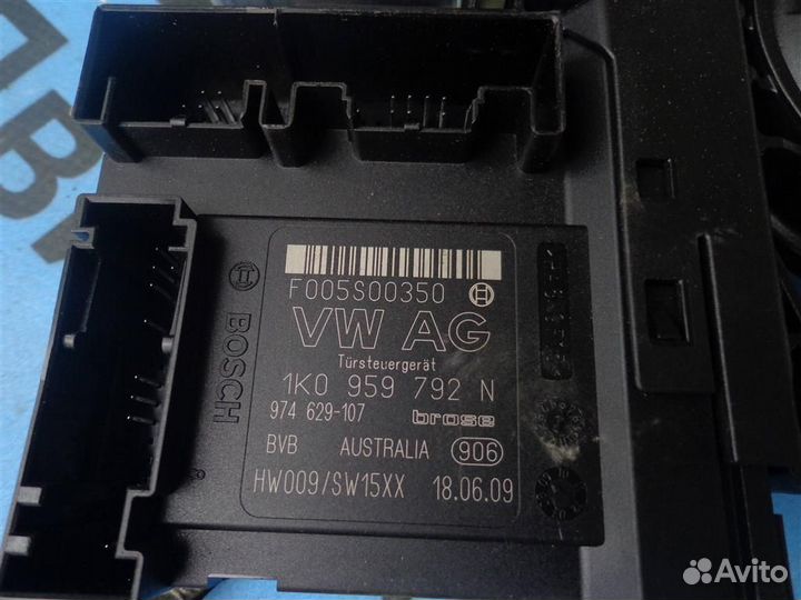 Моторчик стеклоподъемника VW Passat B6