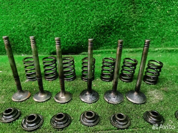 Клапан впускной Ford Focus 2 купе 1.8 дизель 2006