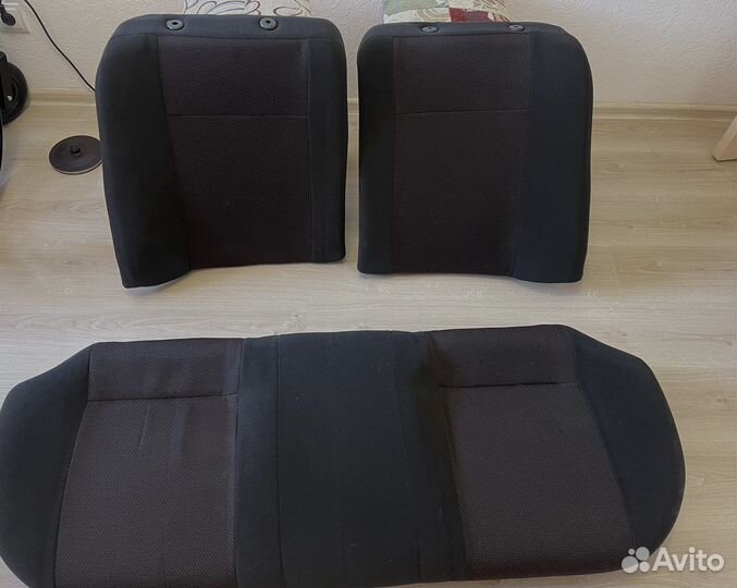 Задний диван приора