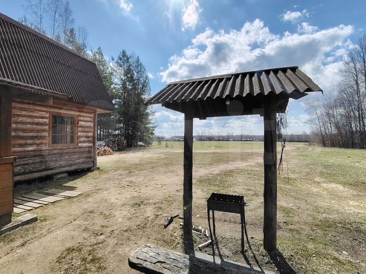 Коттедж 143 м² на участке 3 га