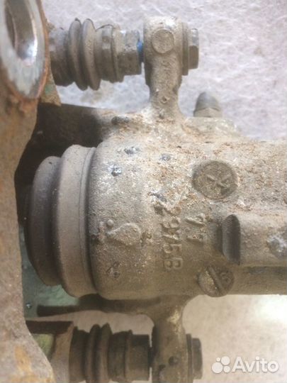 Суппорт задний левый Skoda Octavia A7 CWV 2014