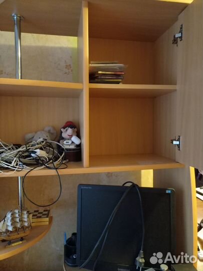 Компьютерный стол (уголок школьника) б/у