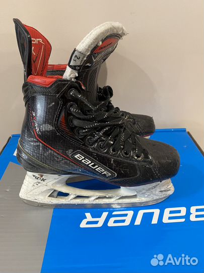 Коньки bauer