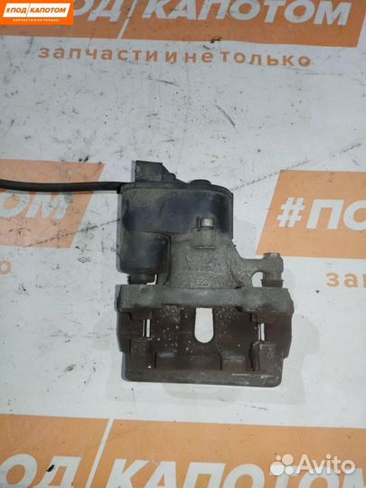 Суппорт тормозной задний правый Volvo S60 2011