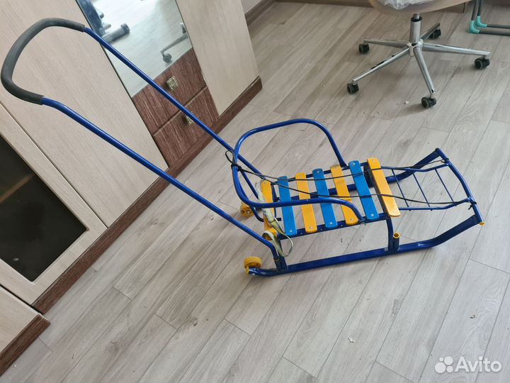 Сани Ника