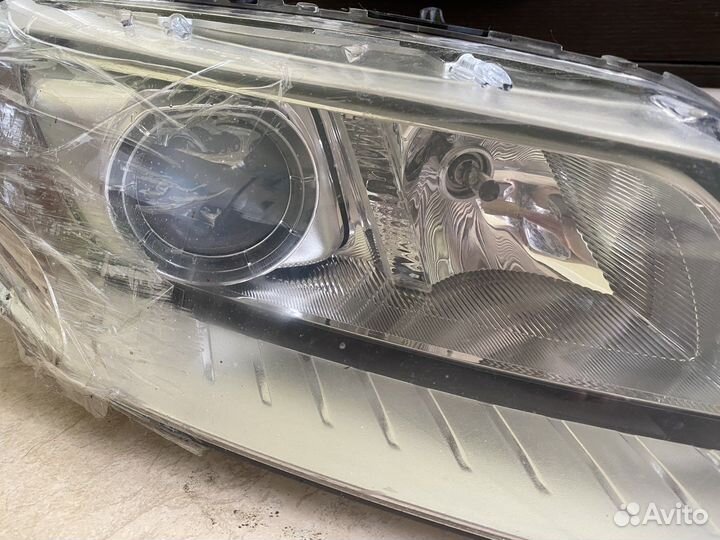 Левая фара volvo s80