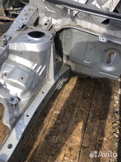 Лонжерон правый четверть Toyota Corolla E180