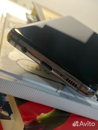 Samsung Galaxy S10, 6/128 ГБ