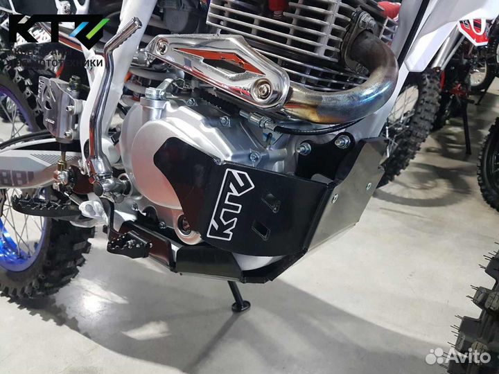 Защита картера и прогрессии Ataki DR 250 (ZS172FMM