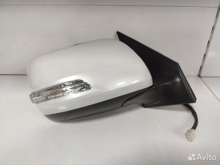 Боковое зеркало заднего вида левое Toyota Land