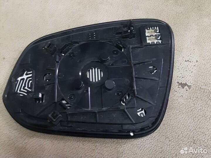 Птф левый Toyota RAV4 CA40