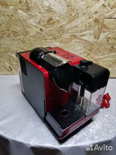 Кофемашина delonghi nespresso