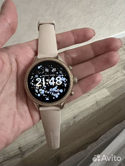 Смарт часы Michael kors
