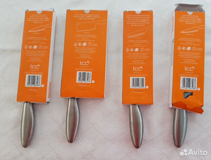 Большие ножи и топорик Томас