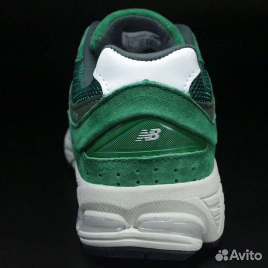 Кроссовки New Balance 2002R