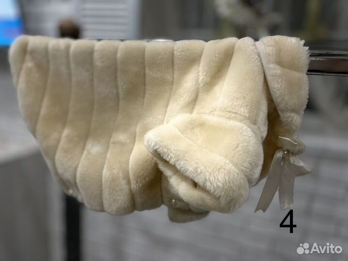 Одежда и обувь для собак