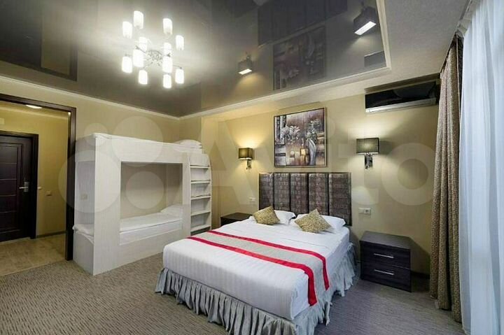 Гостиница, 1000 м²