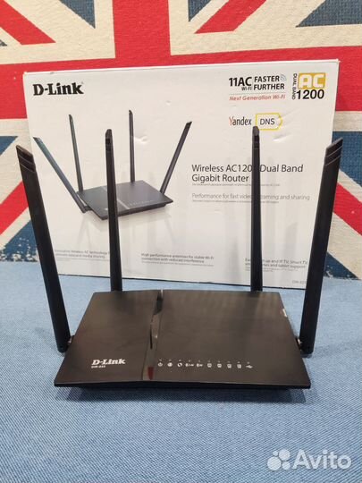 D-Link Dir-825