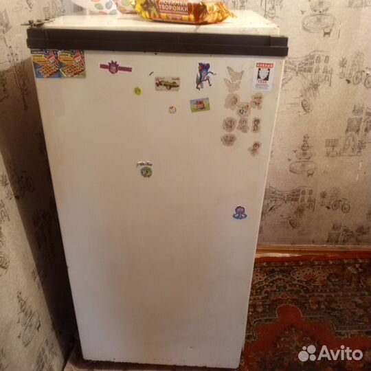 Холодильник маленький
